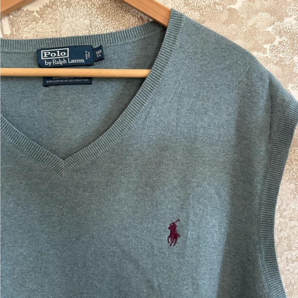 Ralph Lauren Men's Teal V-Neck Sweater Vest - Picture 2 of 4